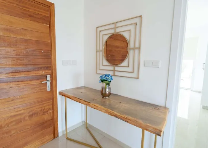 Coral Elite Mit Pool Und Whirlpool By Interhome *