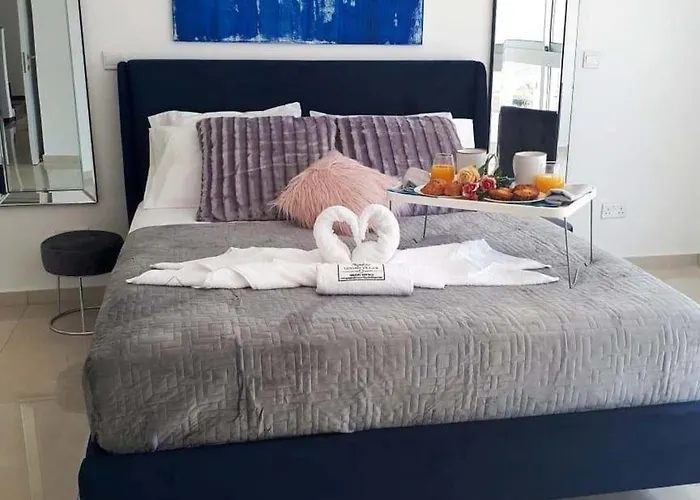 Coral Elite Mit Pool Und Whirlpool By Interhome Pegeia