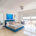 بيت للعطل Coral Elite Mit Pool Und Whirlpool By Interhome *