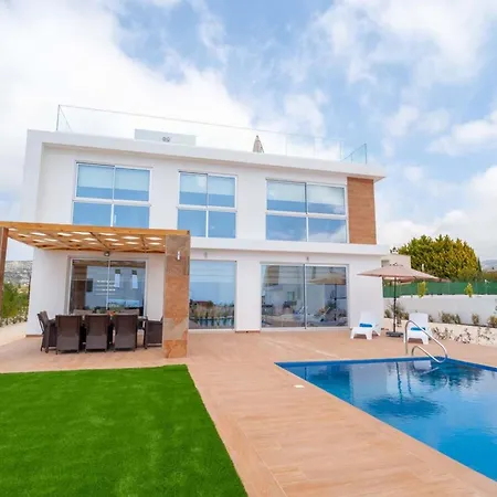 Coral Elite Mit Pool Und Whirlpool By Interhome * Peyia