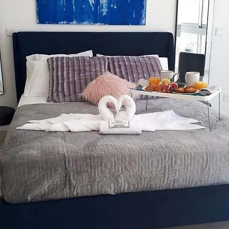 Coral Elite Mit Pool Und Whirlpool By Interhome ペイヤ
