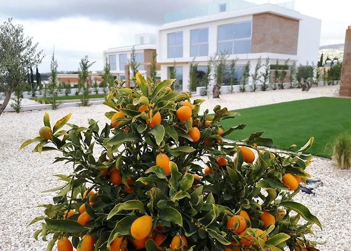 Holiday home Coral Elite Mit Pool Und Whirlpool By Interhome *