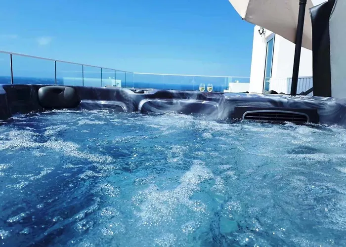 Coral Elite Mit Pool Und Whirlpool By Interhome Holiday home Peyia