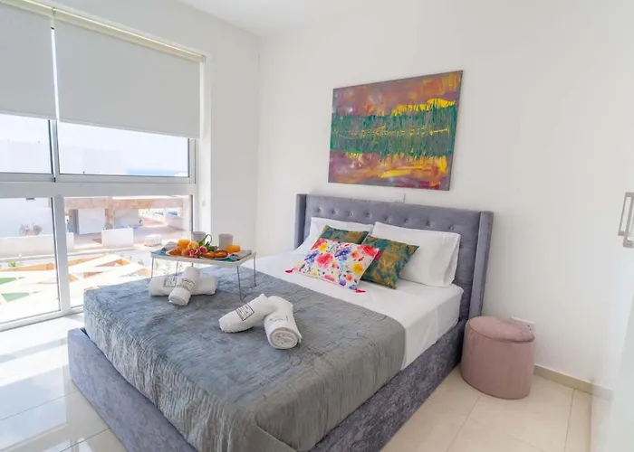 Coral Elite Mit Pool Und Whirlpool By Interhome Holiday home *