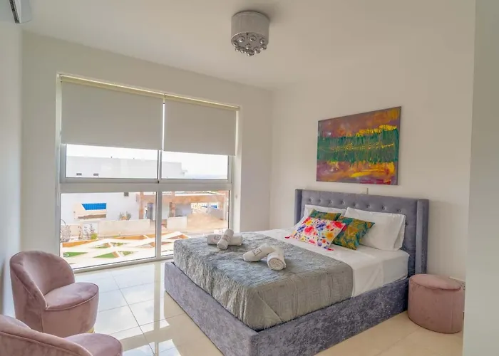 Holiday home Coral Elite Mit Pool Und Whirlpool By Interhome Peyia